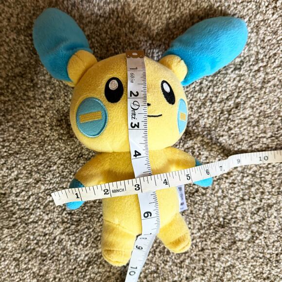Pokemon TOMY 2016 Minun Plush Toy 10” Stuffed Animal - Picture 7 of 7